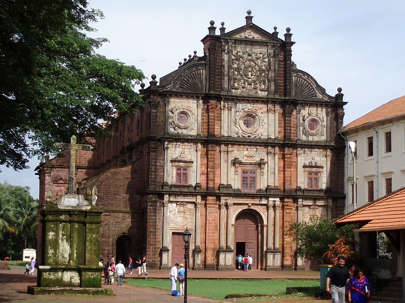 Goa_Velha_Basilica_Bom_Jesus