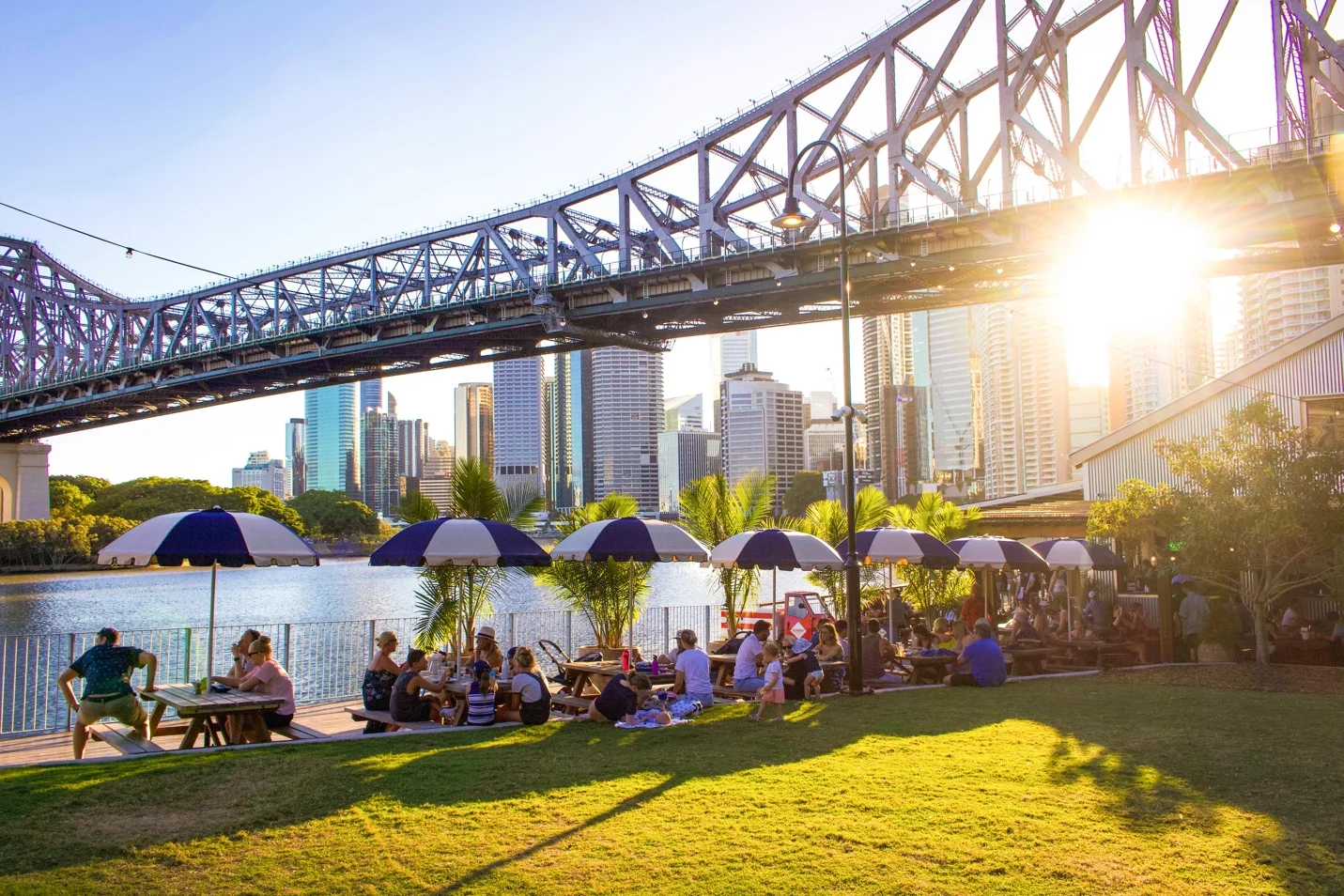 Howard-Smith-Wharves-1