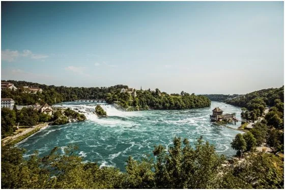 Rhine_falls_in_Switzerland
