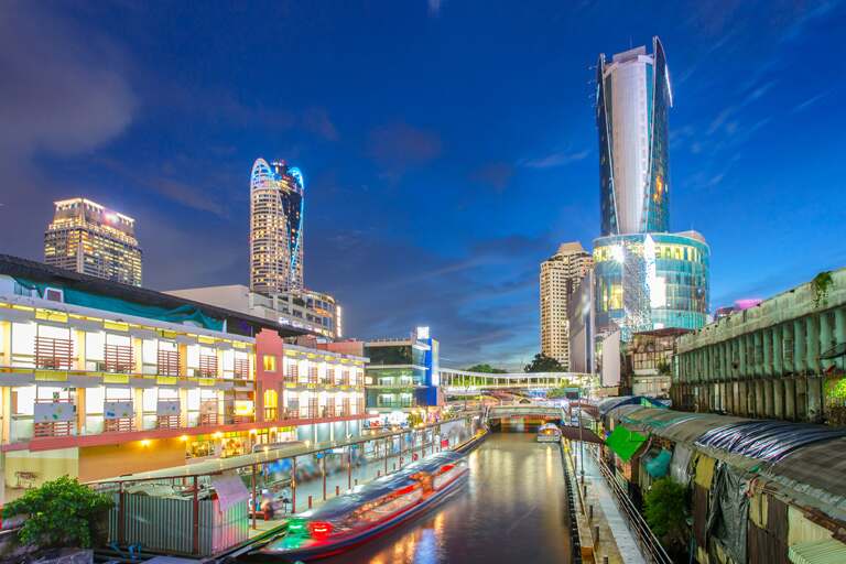 Pratu Nam Market, Thailand