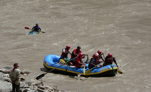Planning White Water River Rafting in Ladakh? Read This!