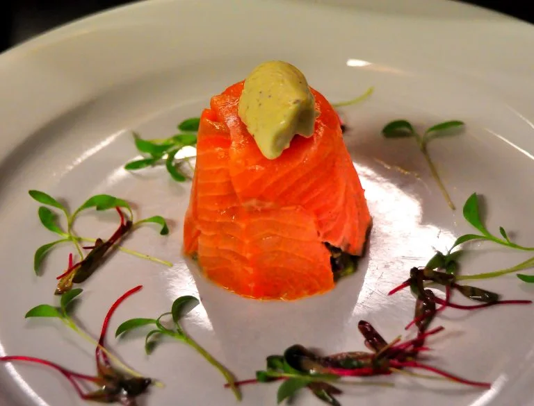 Smoked_Salmon_Timbale_7264752056-768x585