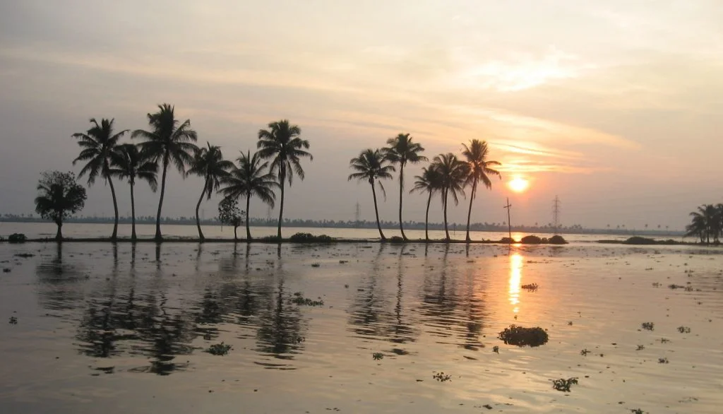 Kerala, the land of misty mountains and serene shorelines