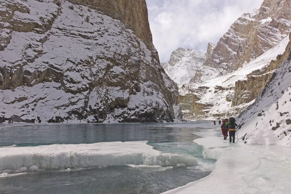 8 High Altitude Mountain Passes in Ladakh