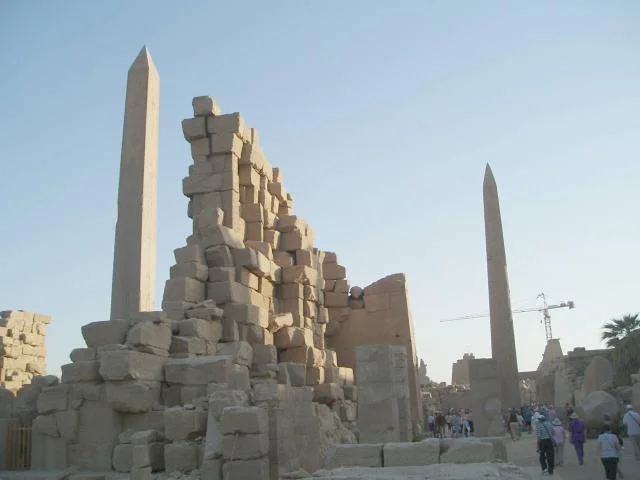 Egyptian Obelisks: Paying a Tall Tribute to the Sun God