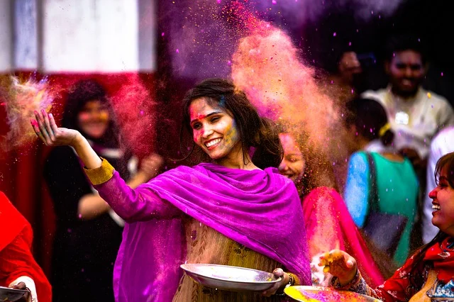 Best Places to celebrate Holi 2025 in India