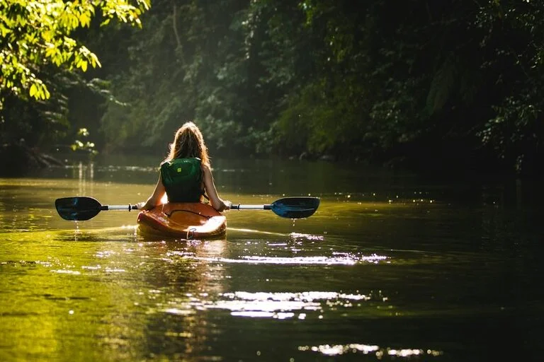 Kayaking – Paddle Your Way Through the Silken Waters