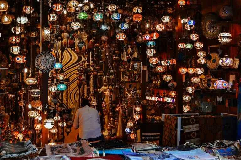 shopping in Singapore